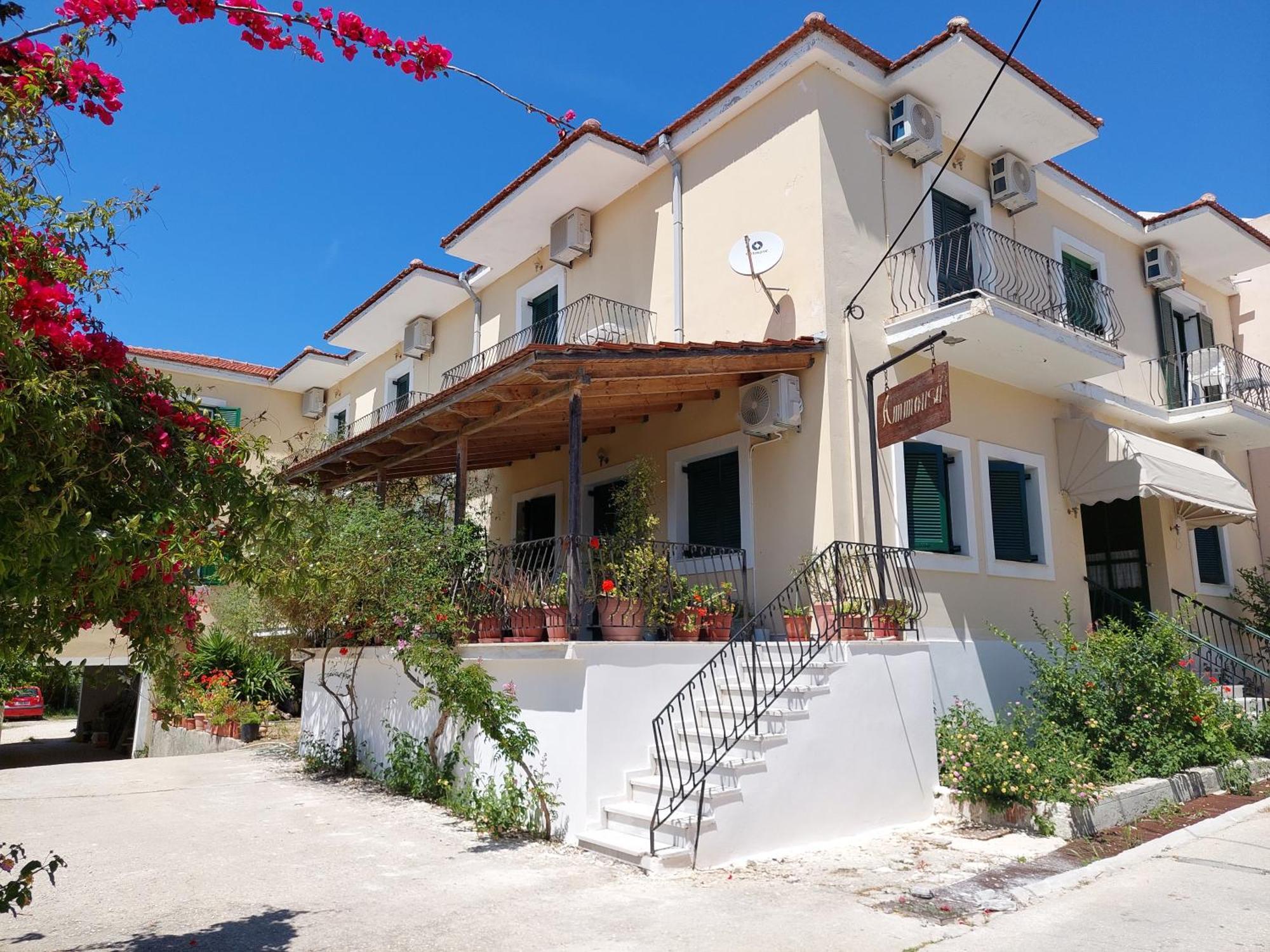 Ammousa Hotel Apartments Lixoúri Eksteriør bilde