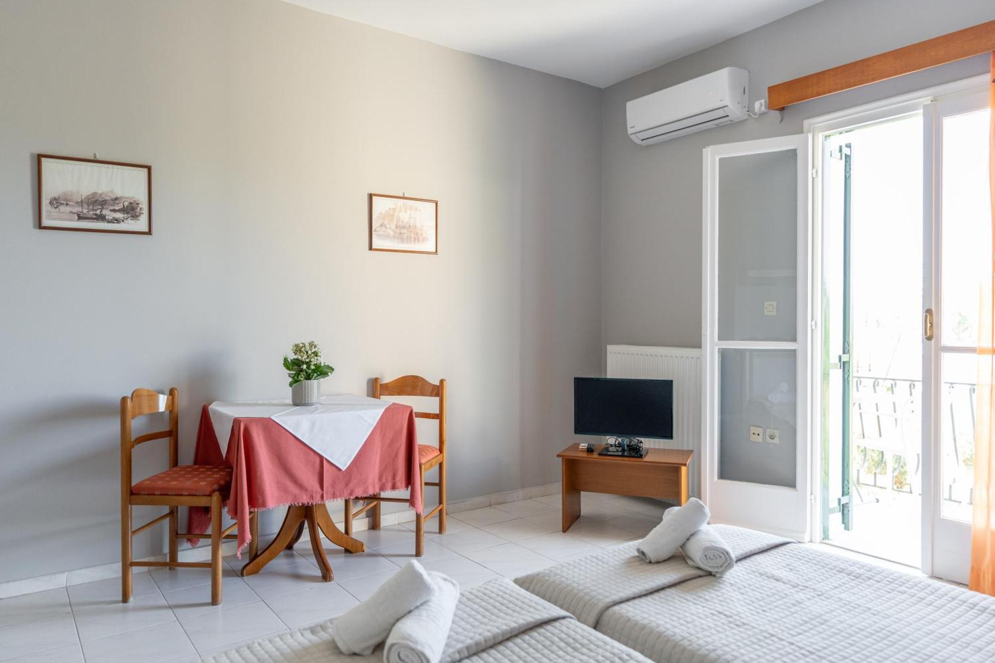 Ammousa Hotel Apartments Lixoúri Eksteriør bilde